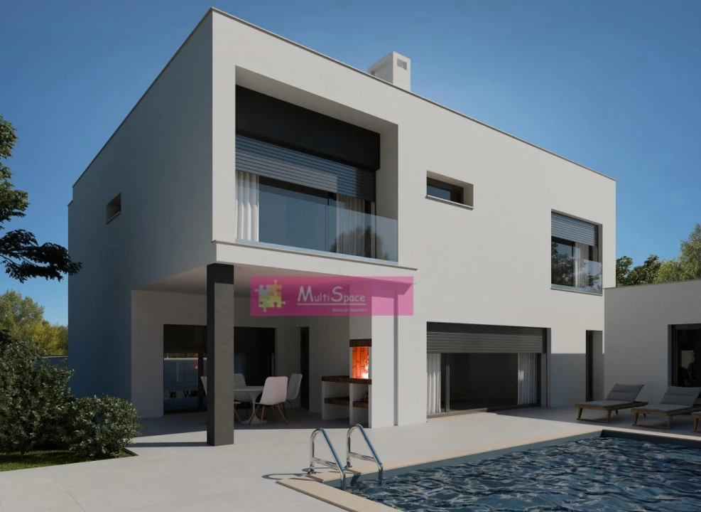 Moradia T4 para Venda em Nossa Sra de Fatima Foto 2