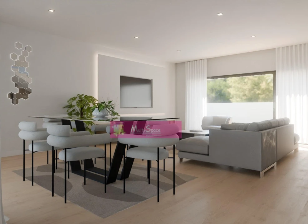 Moradia T4 para Venda em Nossa Sra de Fatima Foto 8