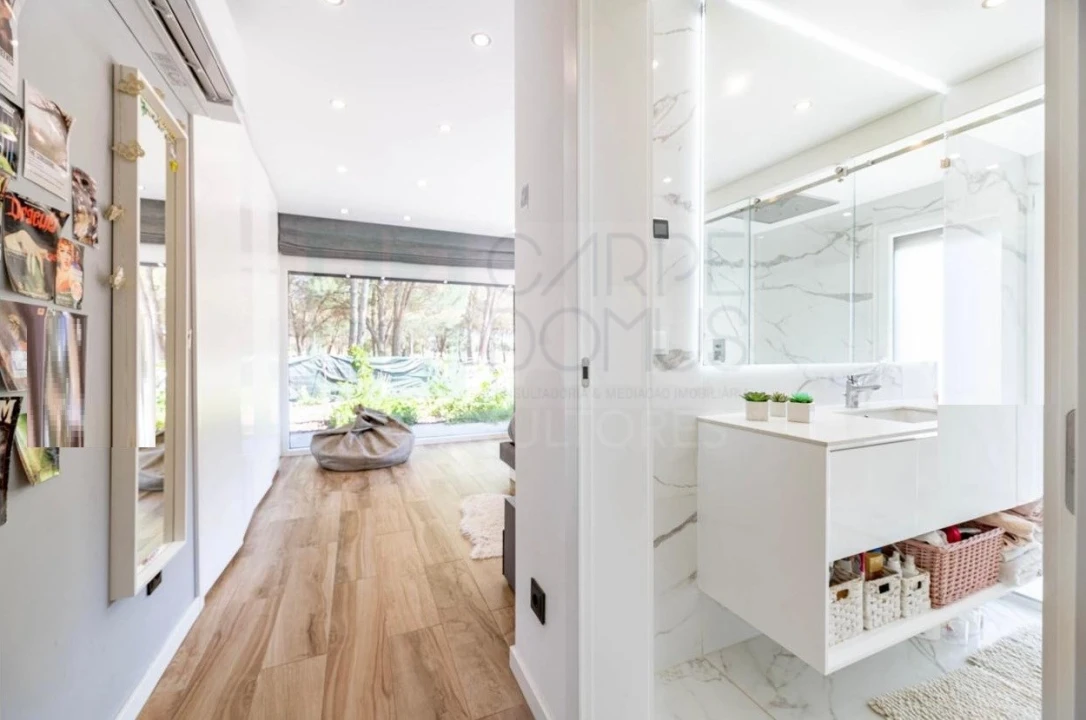 Moradia T4 para Venda em Santo Estêvão Foto 47