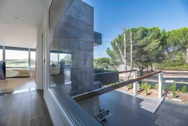 Moradia T4 para Venda em Santo Estêvão Foto 72