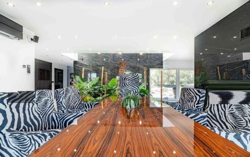 Moradia T4 para Venda em Santo Estêvão Foto 29