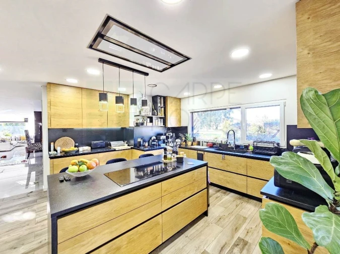 Moradia T4 para Venda em Santo Estêvão Foto 25