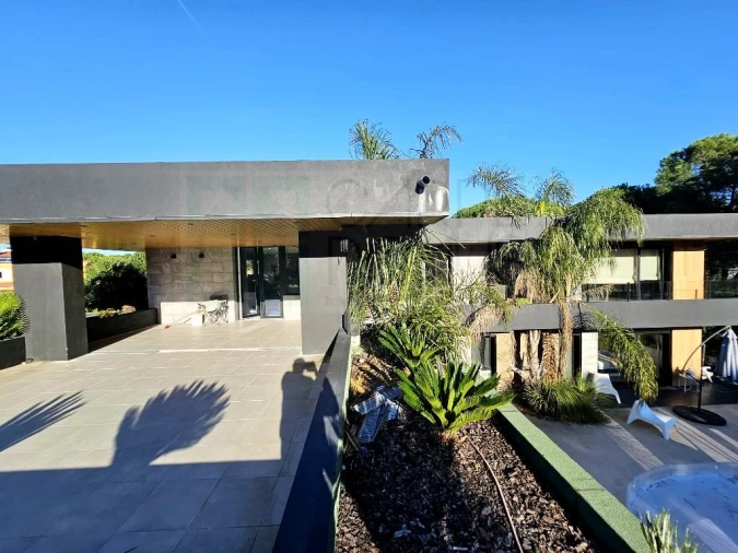 Moradia T4 para Venda em Santo Estêvão Foto 81