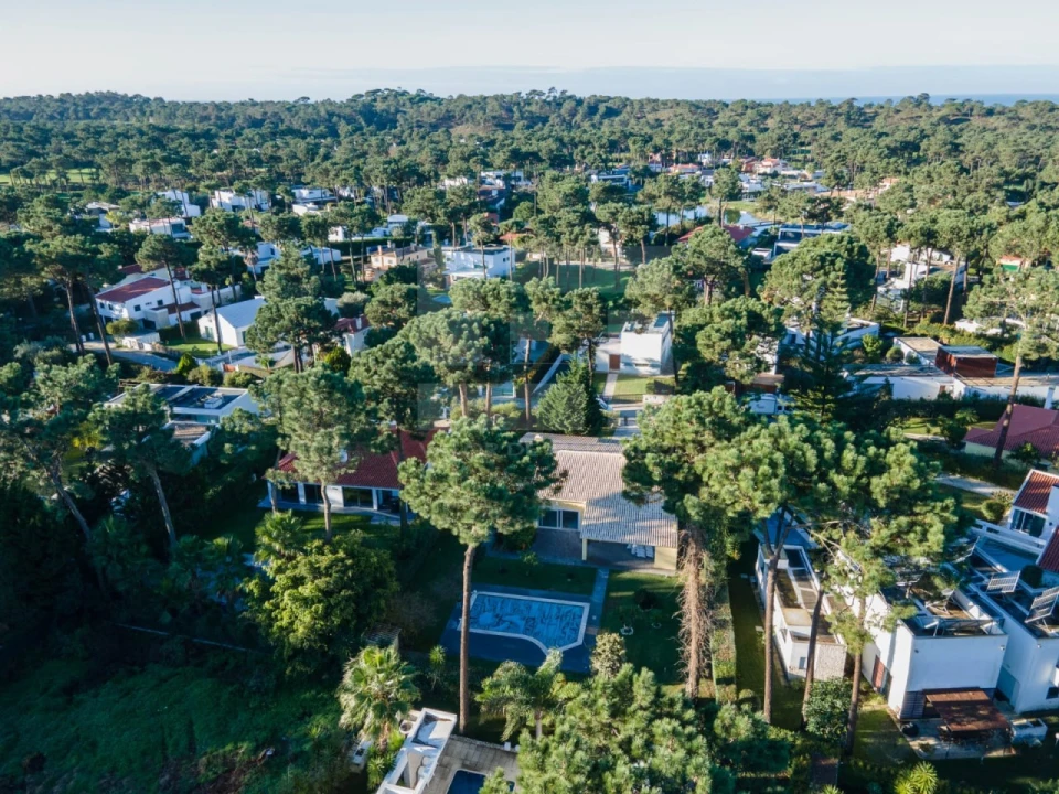 Moradia T4 para Venda em Charneca de Caparica e Sobreda Foto 59