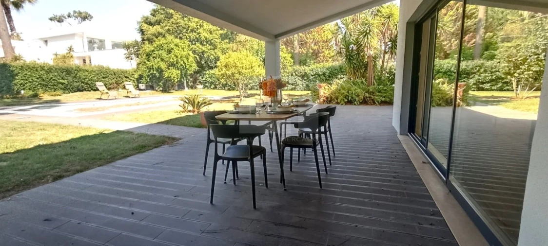 Moradia T4 para Venda em Charneca de Caparica e Sobreda Foto 10