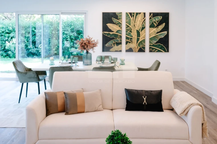 Moradia T4 para Venda em Charneca de Caparica e Sobreda Foto 20