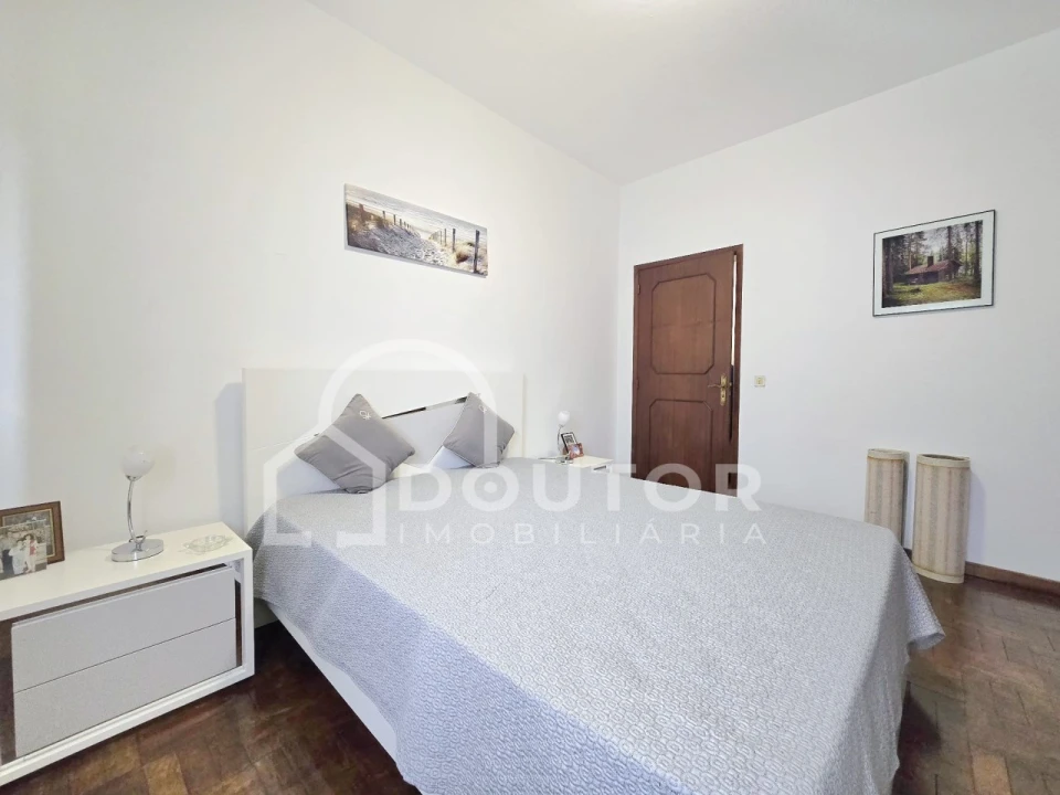 Moradia T3 para Venda em Caniço Foto 23