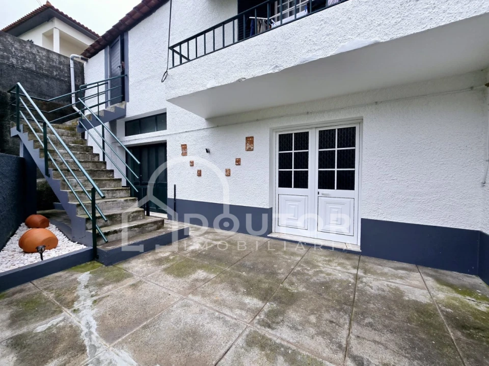 Moradia T3 para Venda em Caniço Foto 25