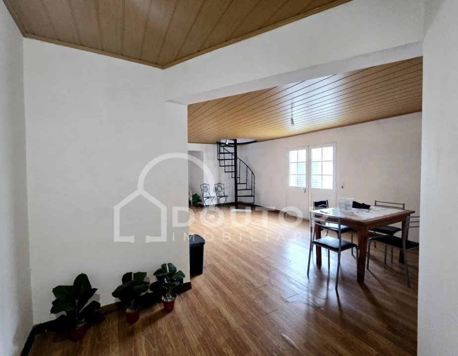 Moradia T3 para Venda em Caniço Foto 29