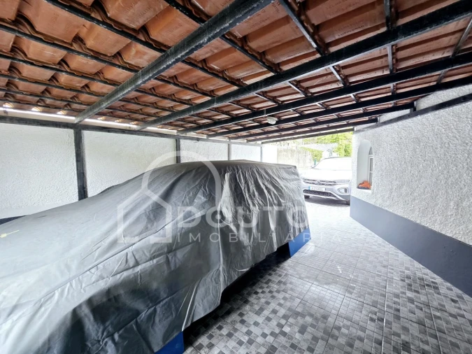 Moradia T3 para Venda em Caniço Foto 6