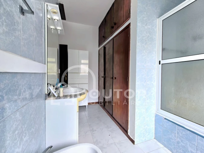 Moradia T3 para Venda em Caniço Foto 21