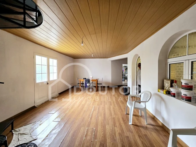 Moradia T3 para Venda em Caniço Foto 27