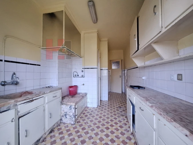 Apartamento T2 para Venda em Benfica