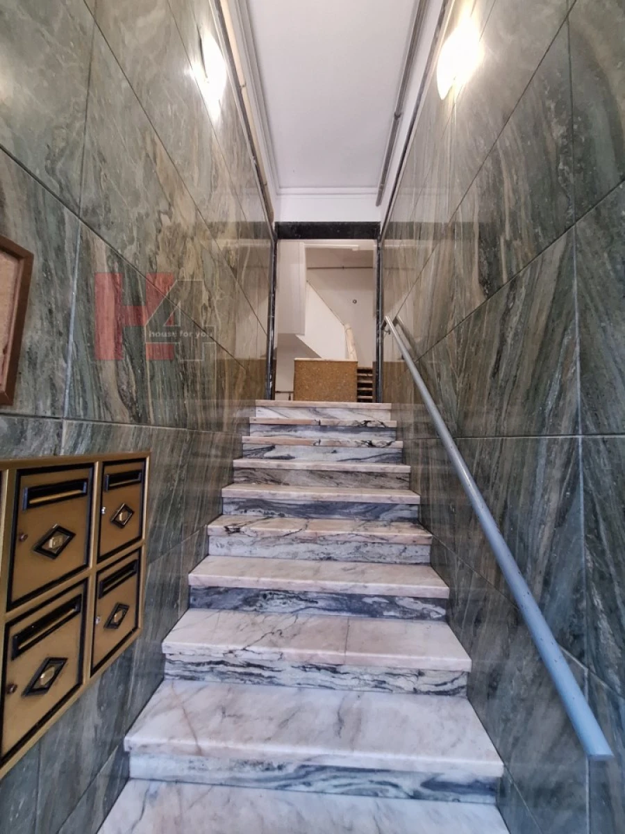 Apartamento T2 para Venda em Benfica Foto 17