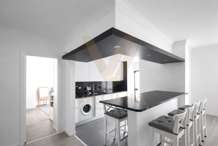 Apartamento T2 para Venda em Santa Maria Maior e Monserrate e Meadela Foto 4