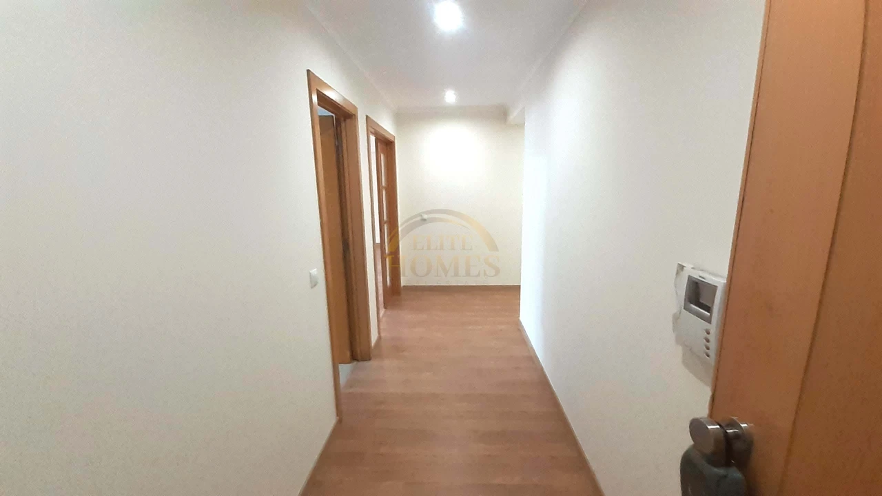 Apartamento T3 para Venda em Rio de Mouro Foto 20