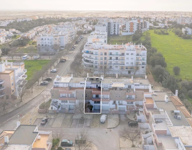 Moradia T3 para Venda em Tavira (Santa Maria e Santiago) Foto 4