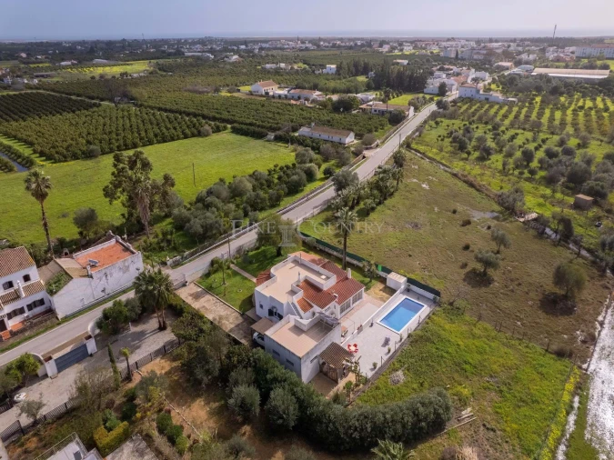 Moradia T3 para Venda em Conceição e Cabanas de Tavira Foto 2