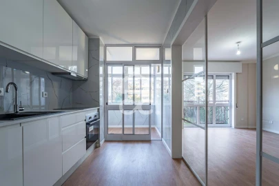 Apartamento T3 para Venda em Ramalde