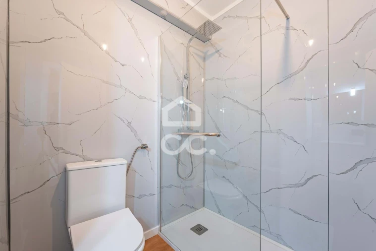 Apartamento T3 para Venda em Ramalde Foto 21