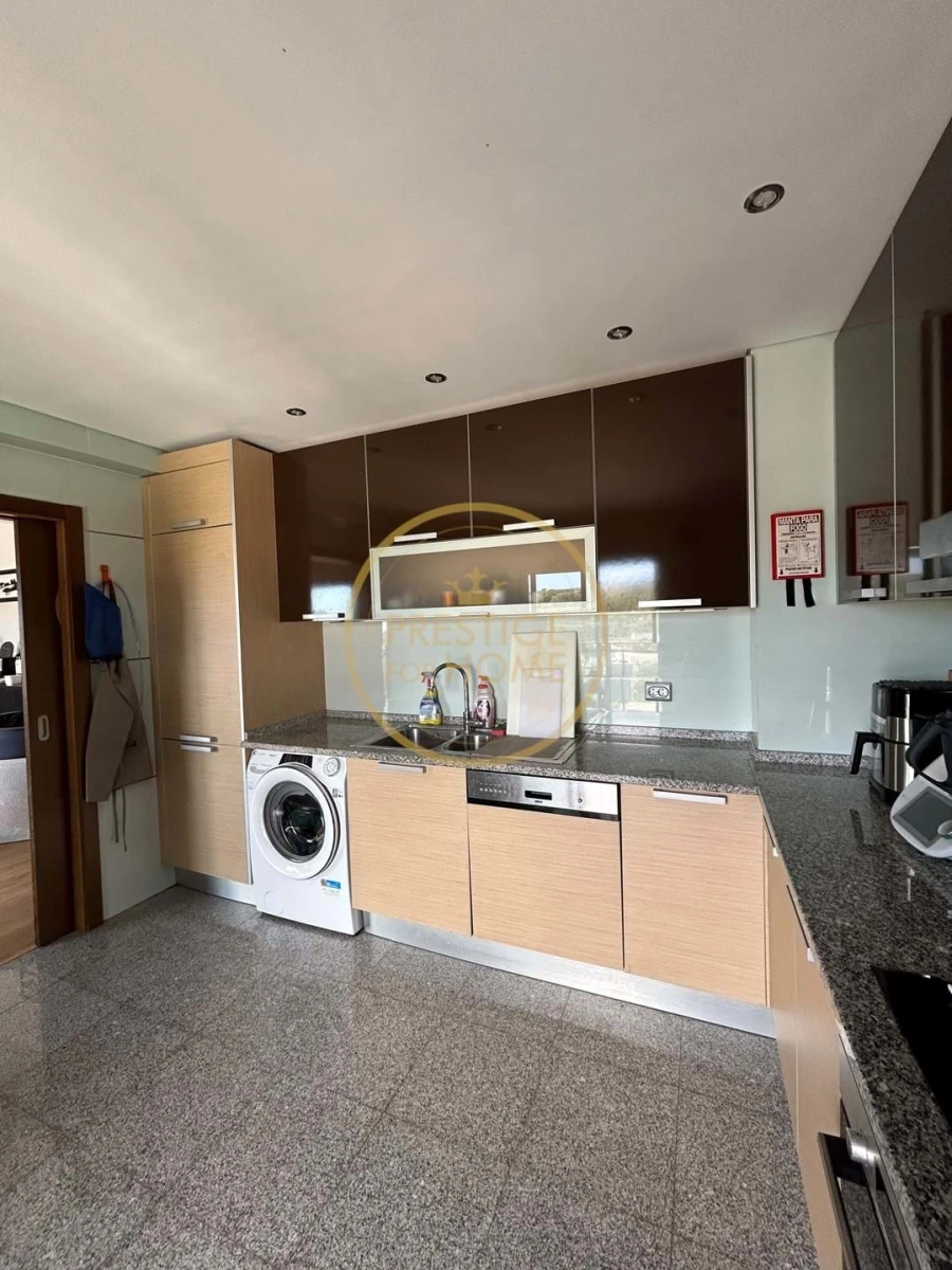 Apartamento T3 para Arrendamento em Loule (São Clemente) Foto 5