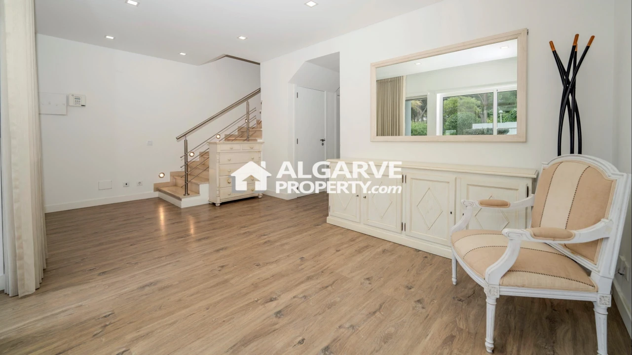 Moradia T2 para Venda em Quarteira Foto 6