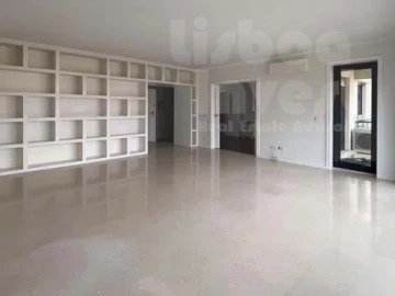 Apartamento T2 para Arrendamento em Campolide