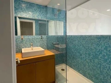 Apartamento T2 para Arrendamento em Campolide