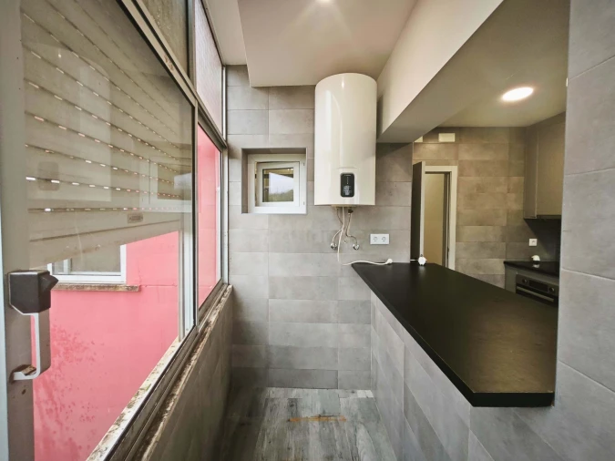 Apartamento T2 para Venda em Mina de Água Foto 5