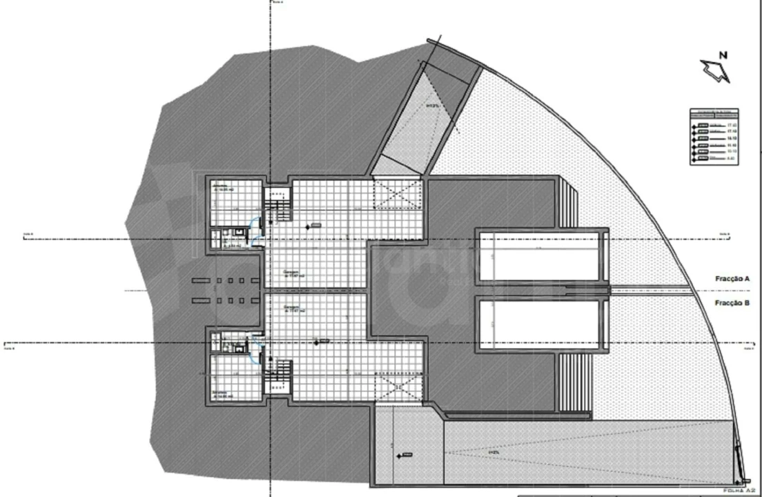 Moradia T4 para Venda em Carvalhal Foto 41