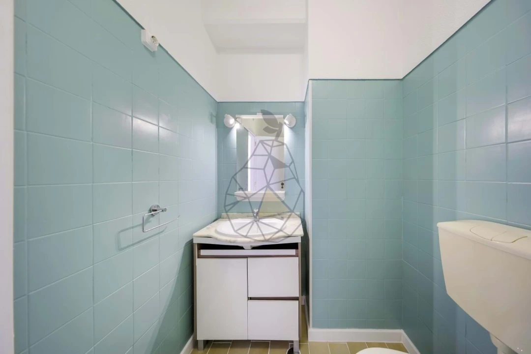 Apartamento T2 para Venda em Portimão Foto 17