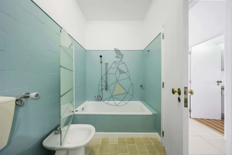 Apartamento T2 para Venda em Portimão Foto 7