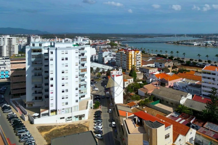 Apartamento T2 para Venda em Portimão Foto 46