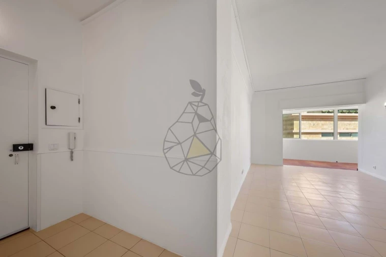 Apartamento T2 para Venda em Portimão Foto 32