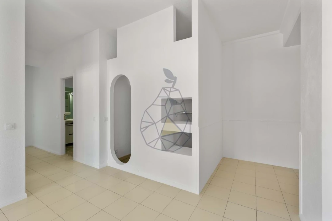 Apartamento T2 para Venda em Portimão Foto 9