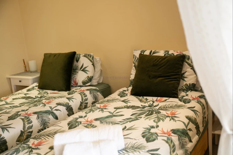 Moradia T2 para Venda em Lagos (São Sebastião e Santa Maria) Foto 8