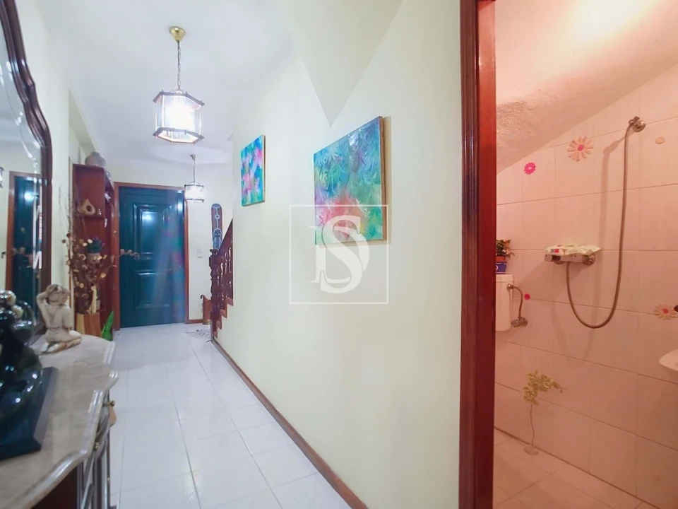 Moradia T3 para Venda em Aguas Santas Foto 14