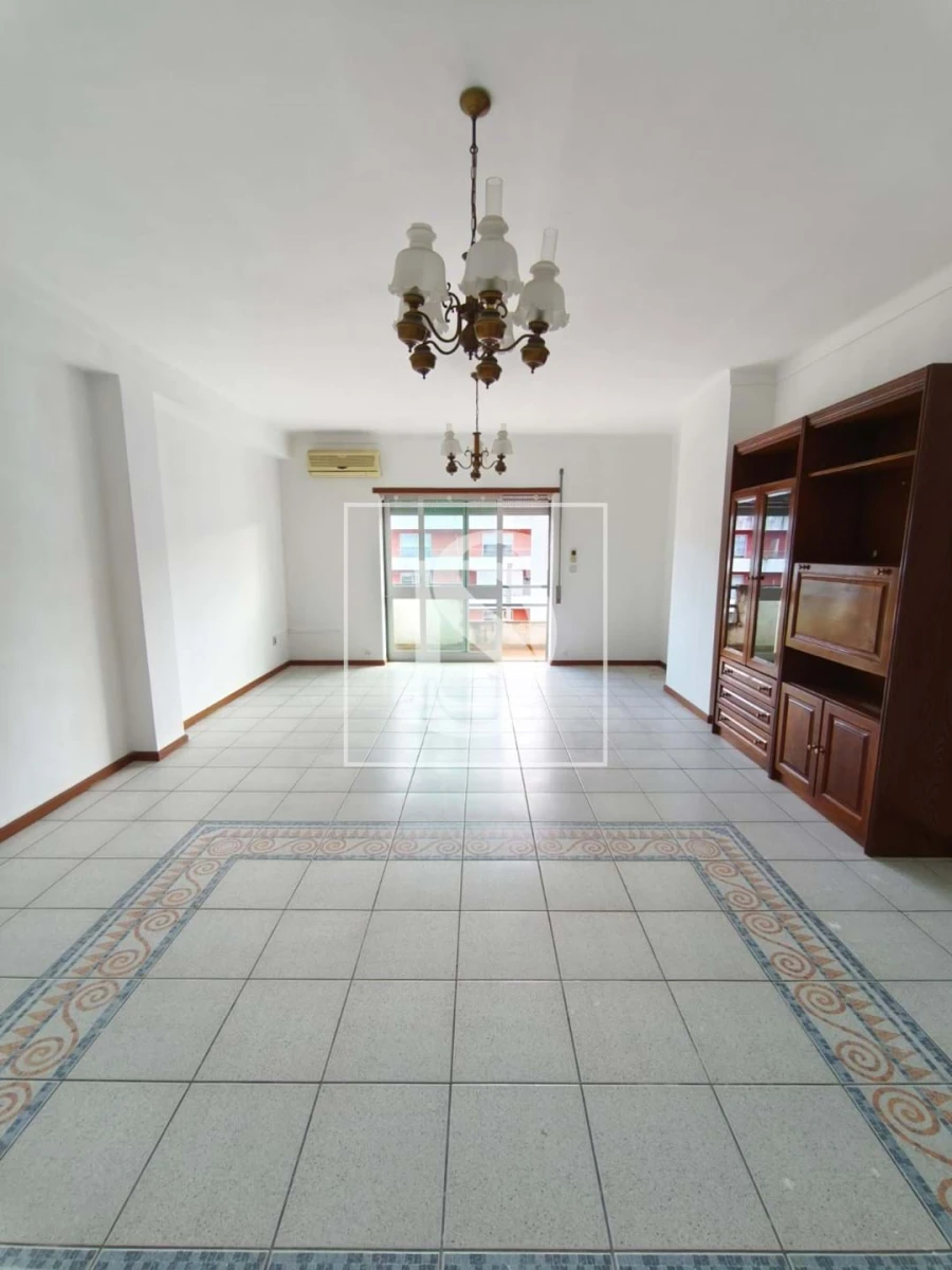 Apartamento T3 para Venda em Arcos e Mogofores Foto 2