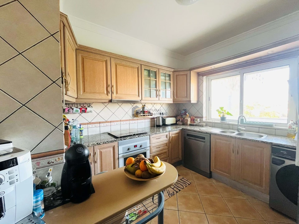 Apartamento T2 para Venda em Guia Foto 18