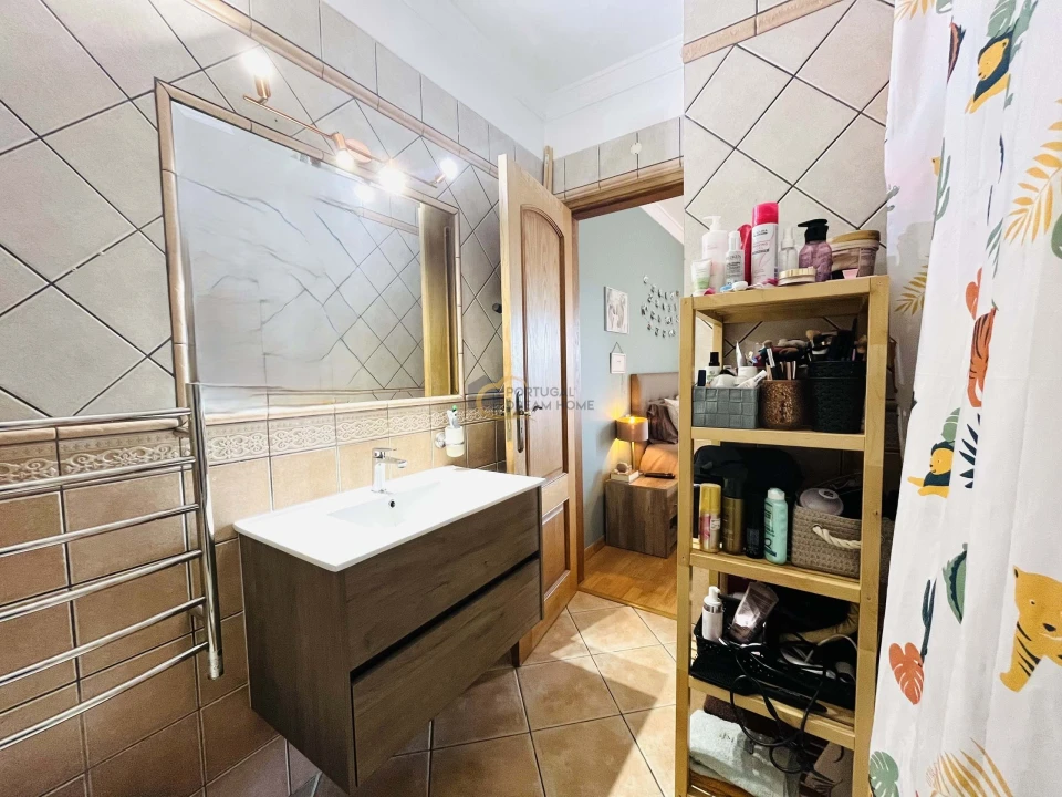 Apartamento T2 para Venda em Guia Foto 9