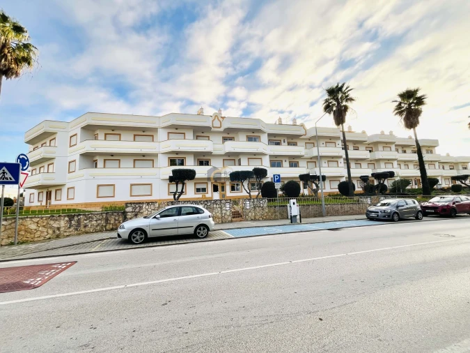 Apartamento T2 para Venda em Guia Foto 1