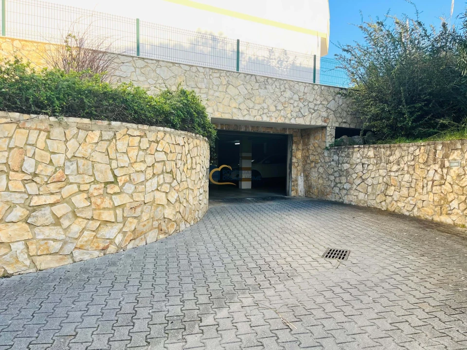 Apartamento T2 para Venda em Guia Foto 28