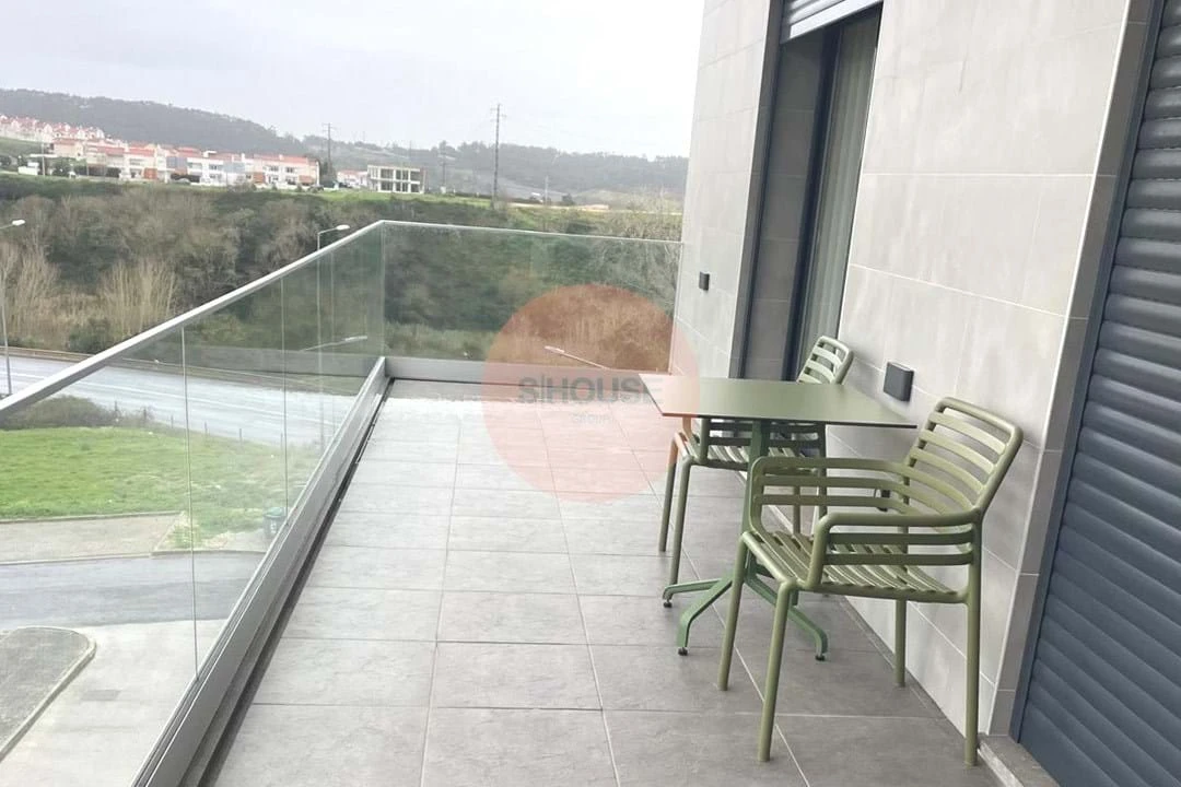 Apartamento T2 para Venda em Azueira e Sobral da Abelheira Foto 11