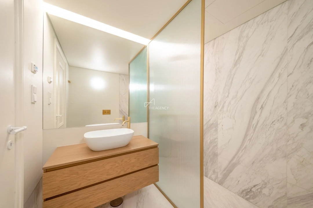 Apartamento T3 para Arrendamento em São Domingos de Benfica Foto 22