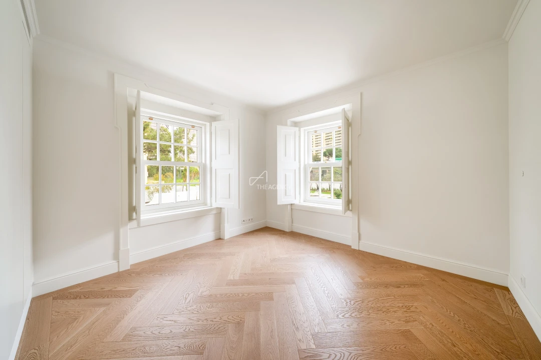 Apartamento T3 para Arrendamento em São Domingos de Benfica Foto 16