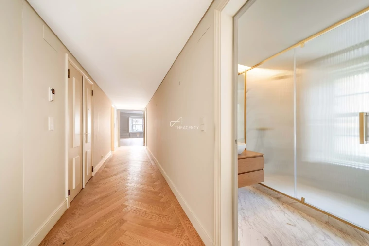 Apartamento T3 para Arrendamento em São Domingos de Benfica Foto 3