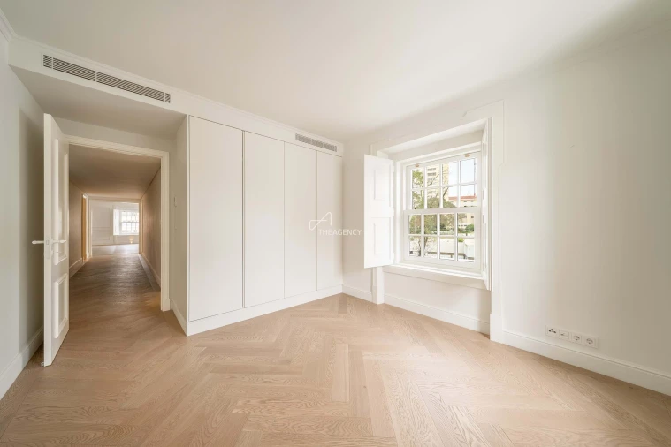 Apartamento T3 para Arrendamento em São Domingos de Benfica Foto 17