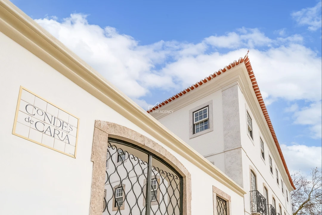 Apartamento T3 para Arrendamento em São Domingos de Benfica Foto 2