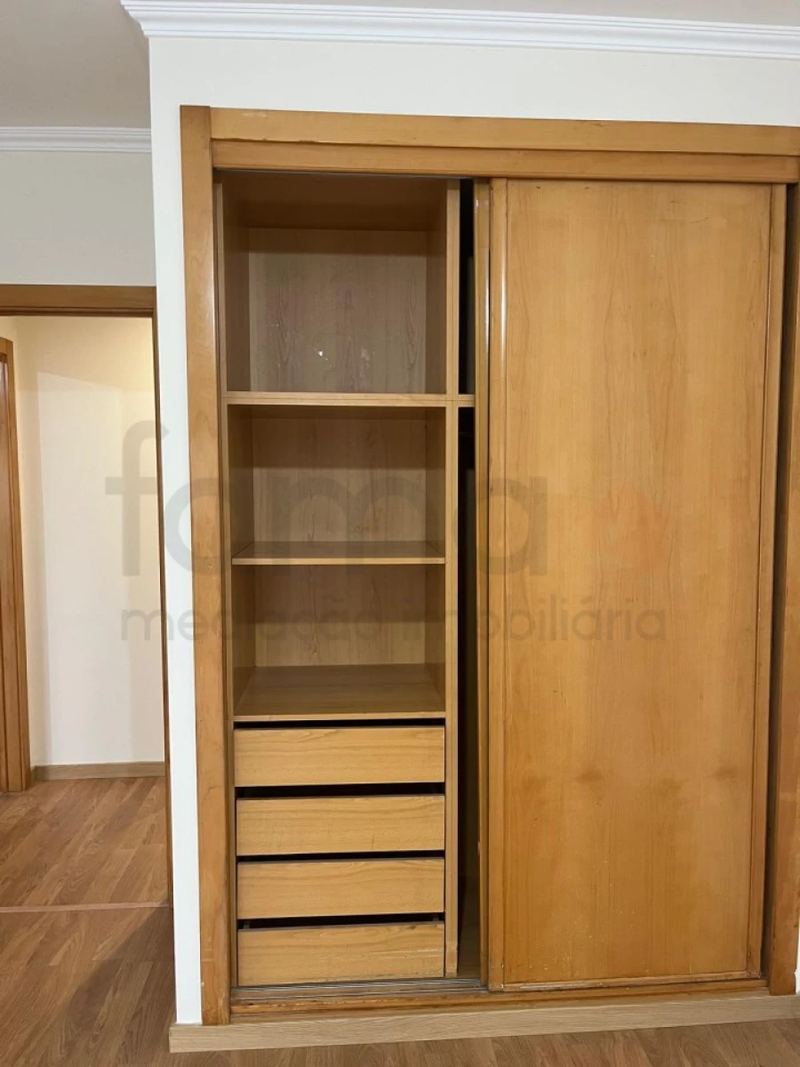 Apartamento T3 para Venda em Rio de Mouro Foto 26