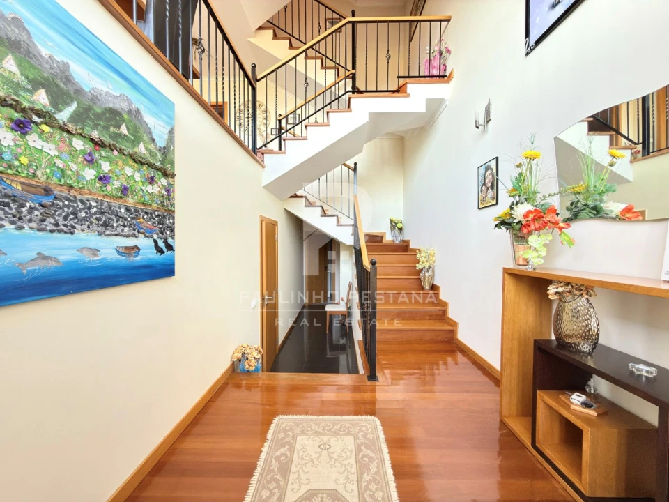 Moradia T3 para Venda em Santa Cruz Foto 5